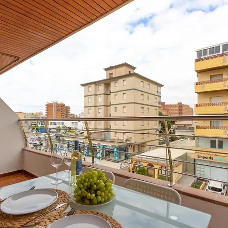 Apartment Milenial Immo Sim 2 Estudio Cerca De La Playa